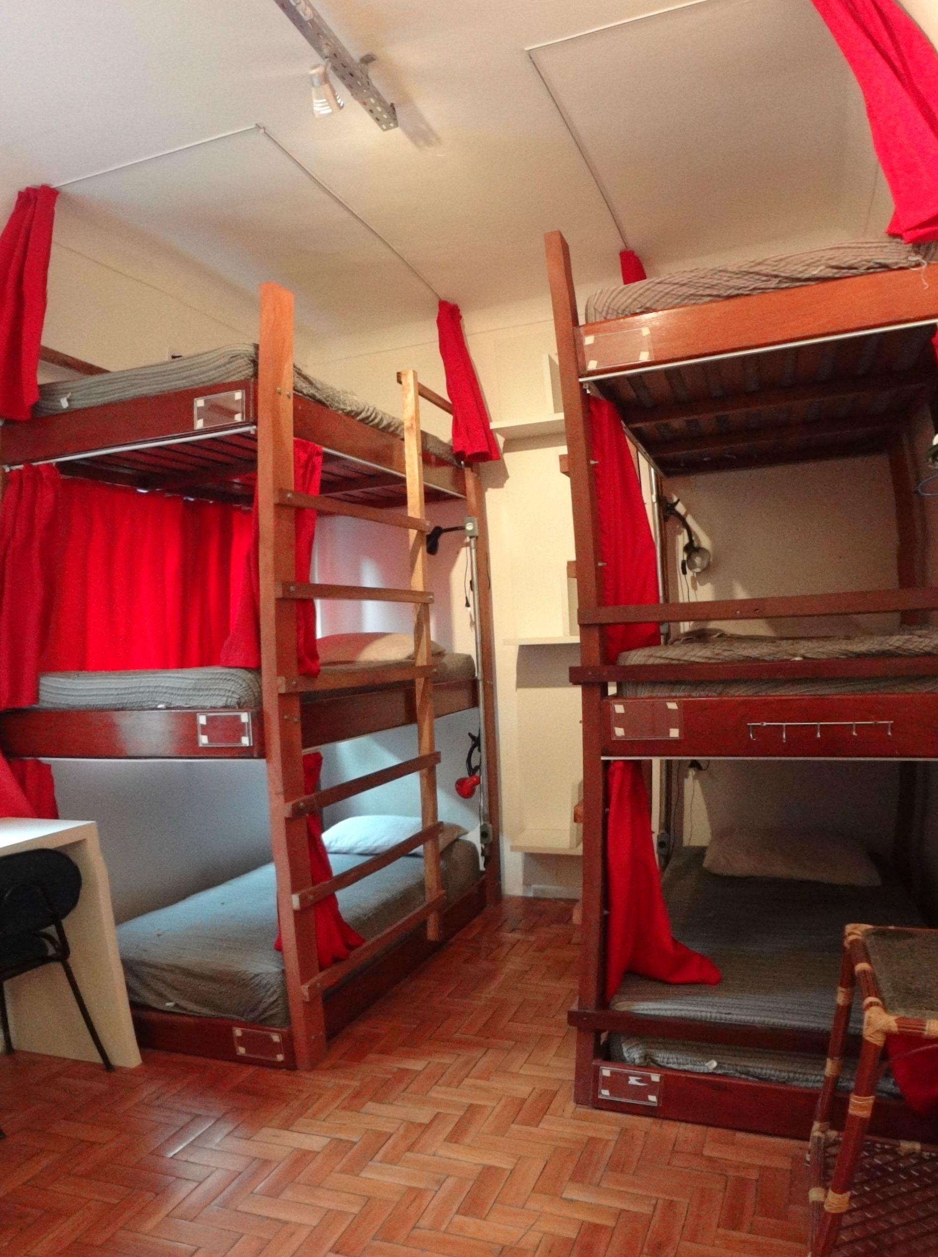 Albergue Albergaria *